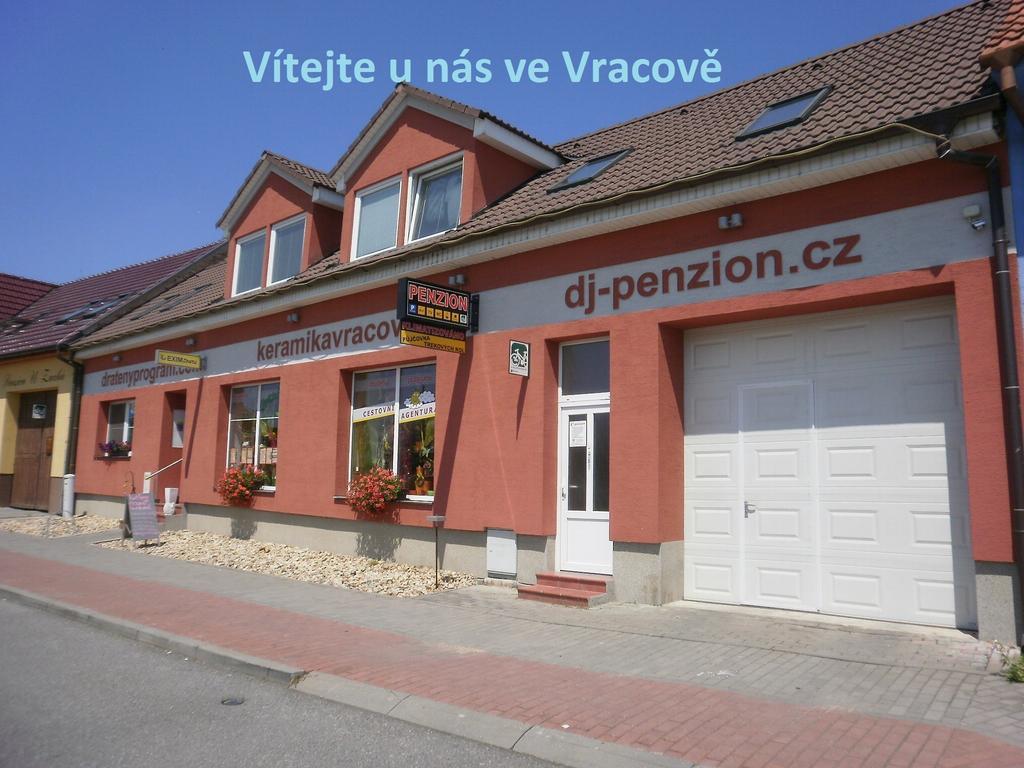 Dj-Penzion Vracov Exteriör bild